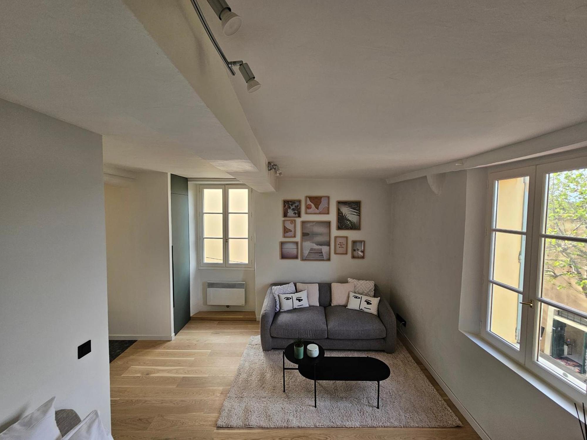 Face Port Vauban - En Plein Coeur Du Vieil Antibes Apartment Exterior photo